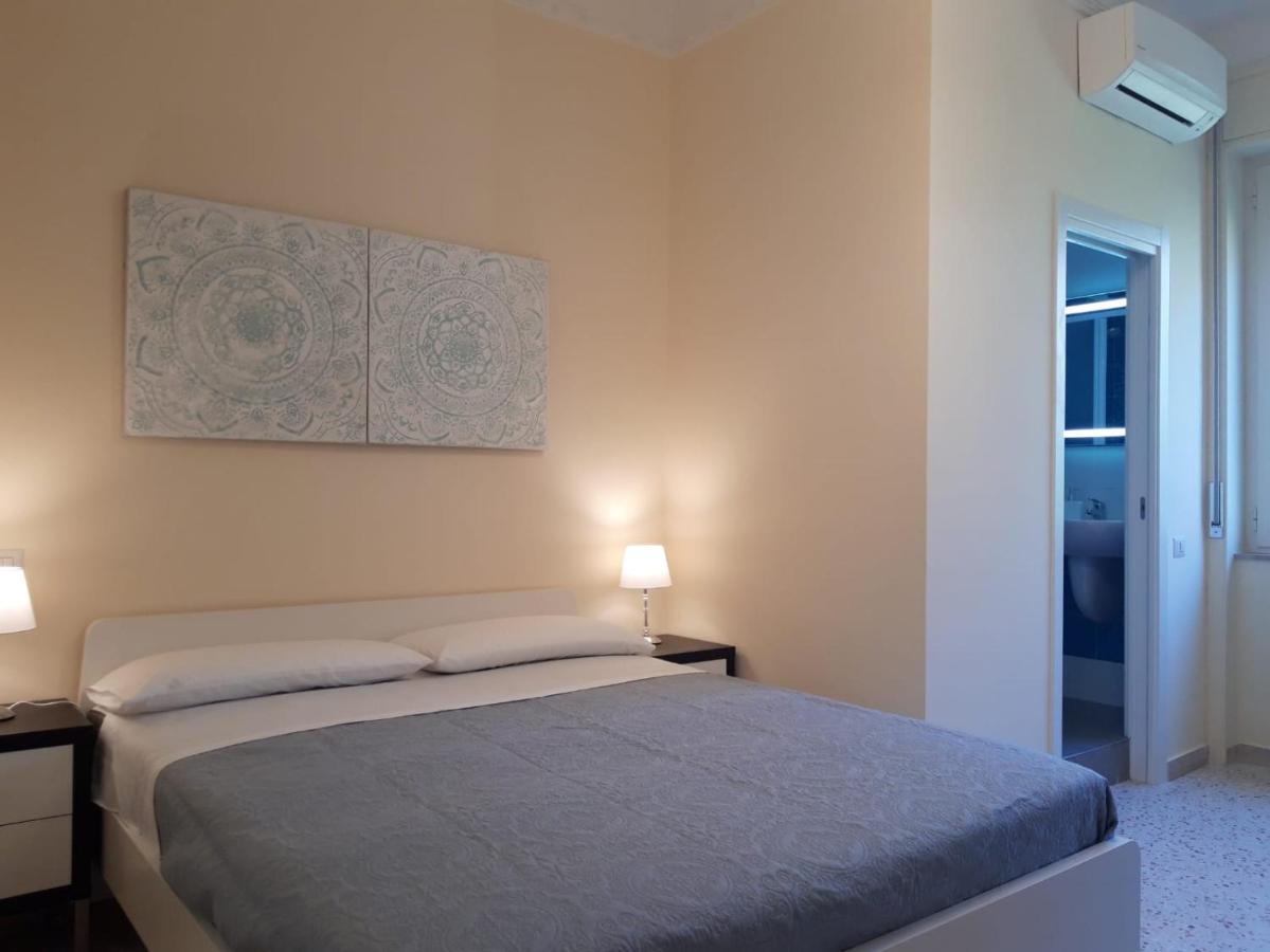 Casa Umberto Bed & Breakfast Salerno Luaran gambar